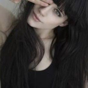 Meet your Posher, Pennie